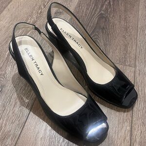 Ellen Tracy Black Patent Wedge Slingbacks size 8.5